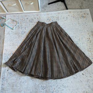 Linennaive Plaid Wool Circle Skirt